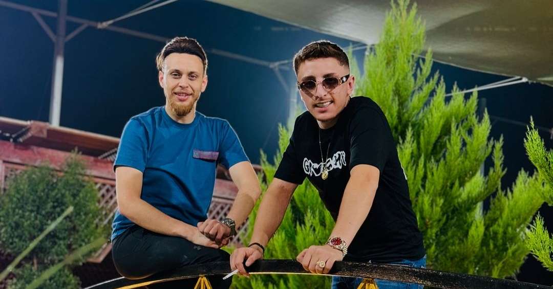 Dupla palestina que viralizou com 'modão' em árabe e agradece carinho dos brasileiros em post | Cultura | O Liberal