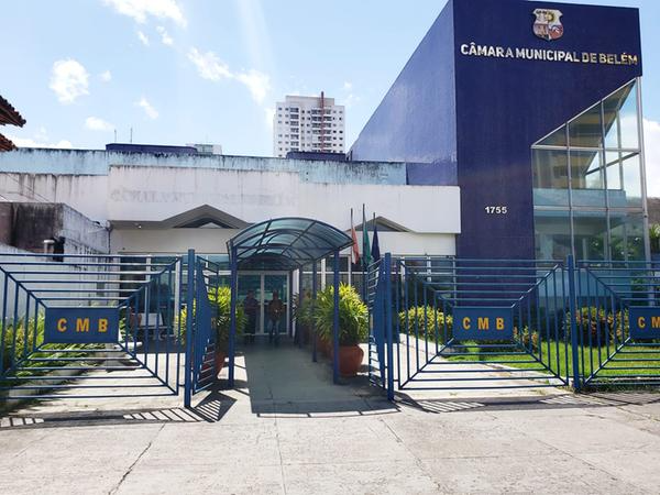 Vereadora cobra solução para falta de internet em unidade de saúde de Belém