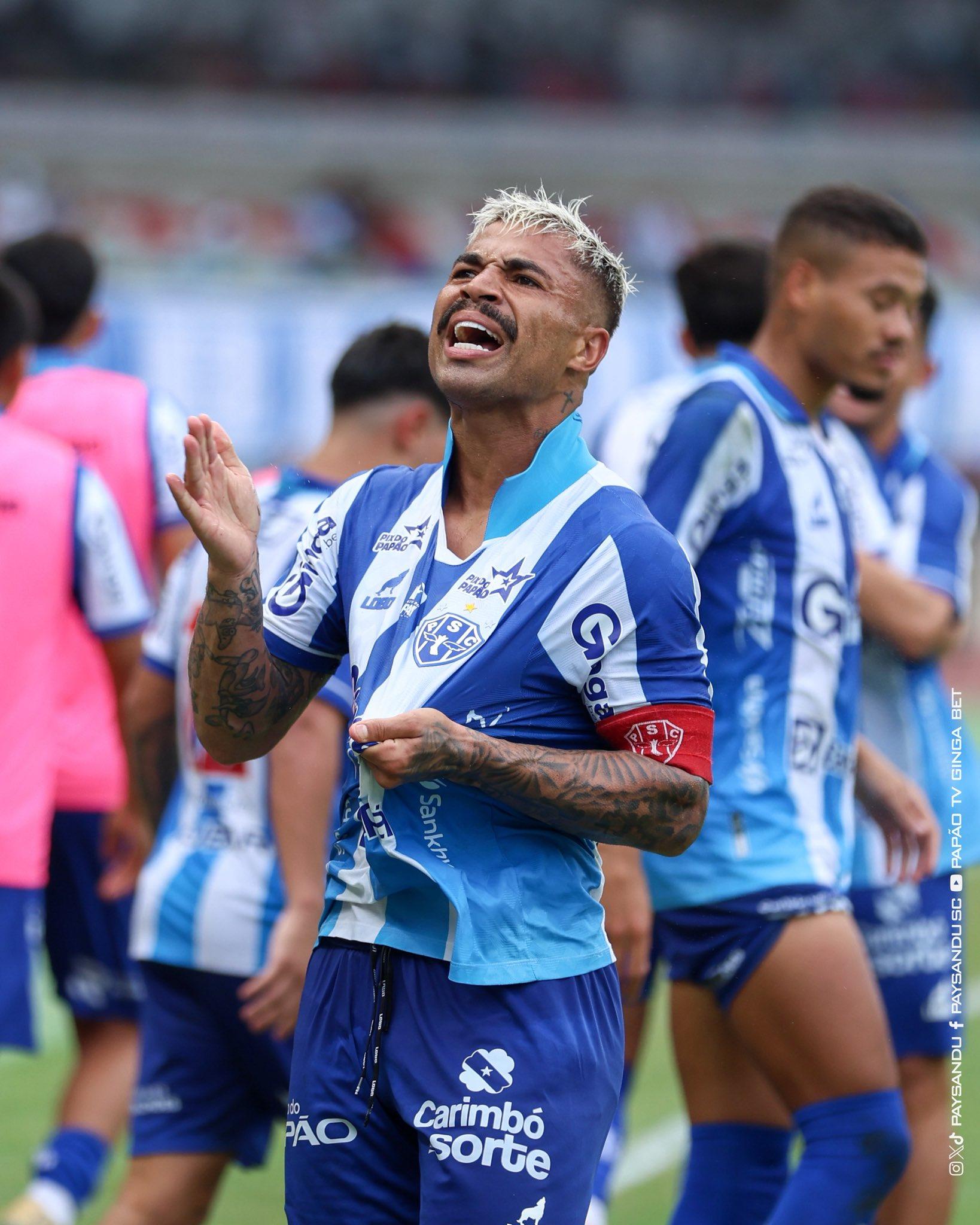 Vai ficar! Paysandu renova contrato com Marcinho por mais dois anos