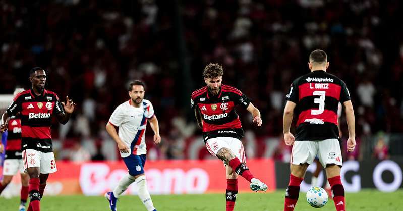 Conmebol concede vitória ao Flamengo após invasão de campo em Medellín — image 1