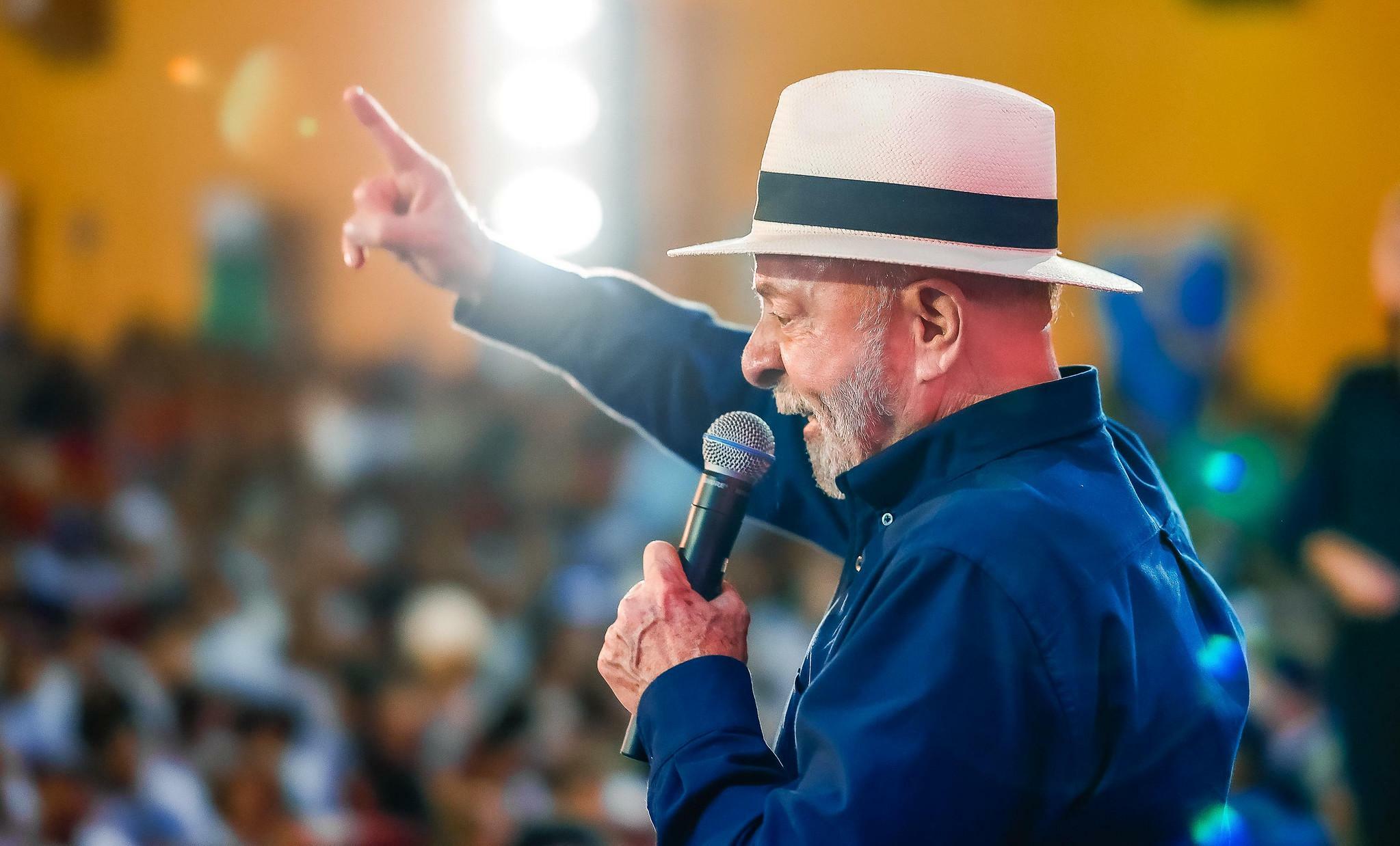 Lula diz que terá reunião com Motta e Marinho na segunda-feira sobre fim da escala 6x1