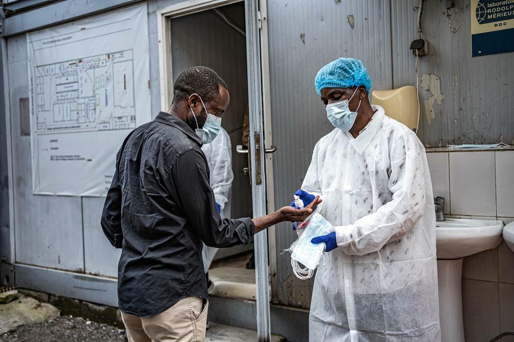 Uganda confirma mais três casos de ebola