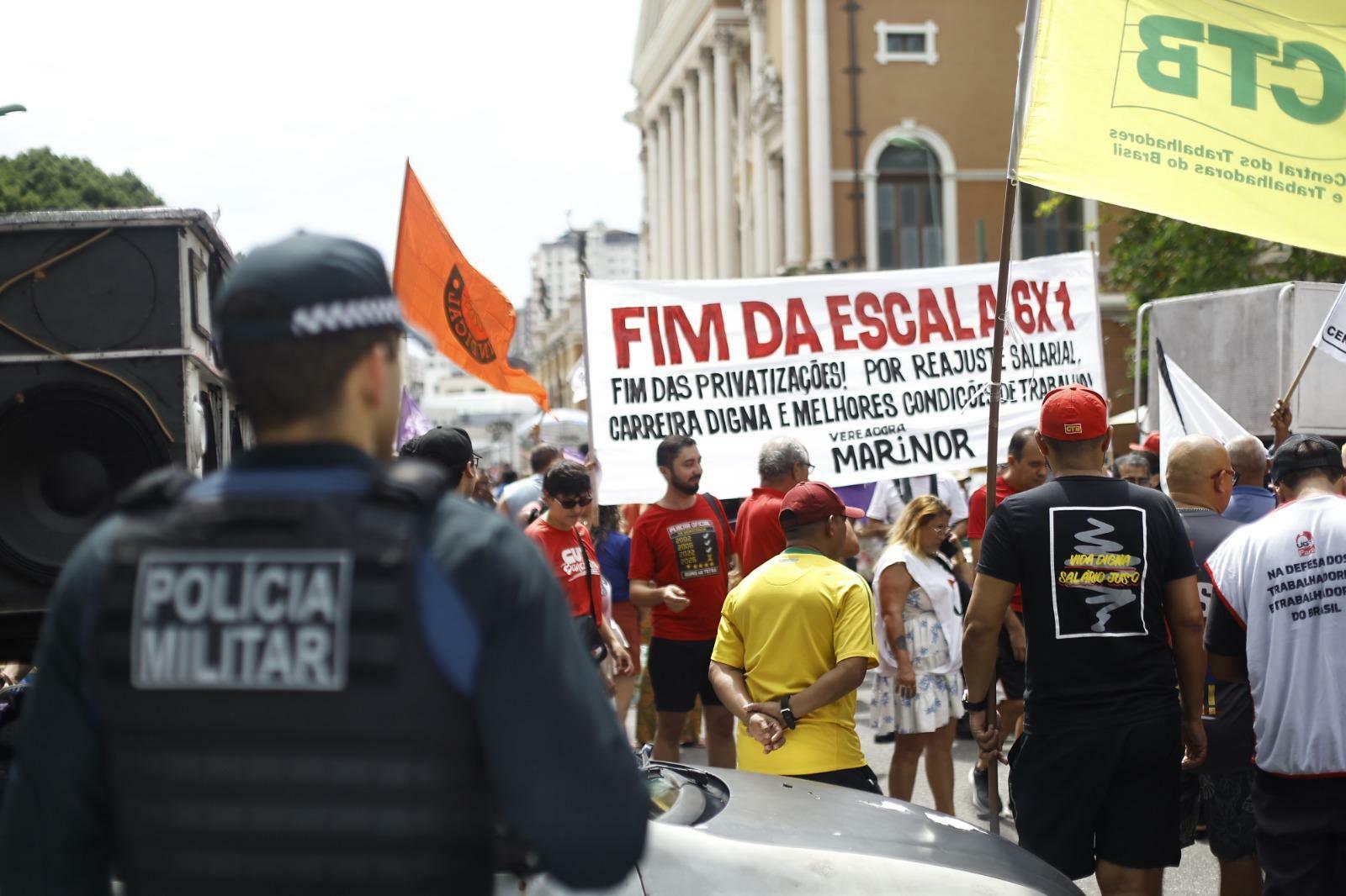 Fim da escala 6x1: ato mobiliza trabalhadores na Praça da República, em Belém