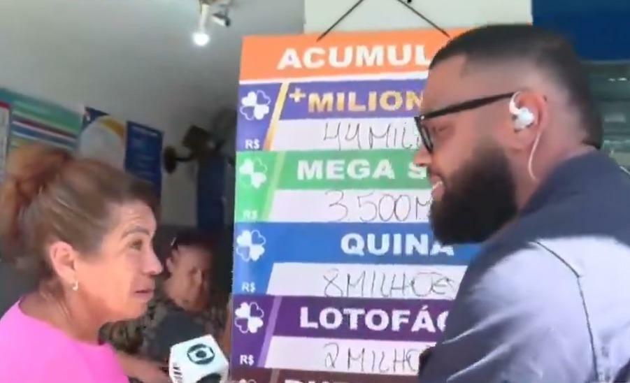 VÍDEO: Resposta de idosa viraliza após pergunta sobre prêmio milionário 