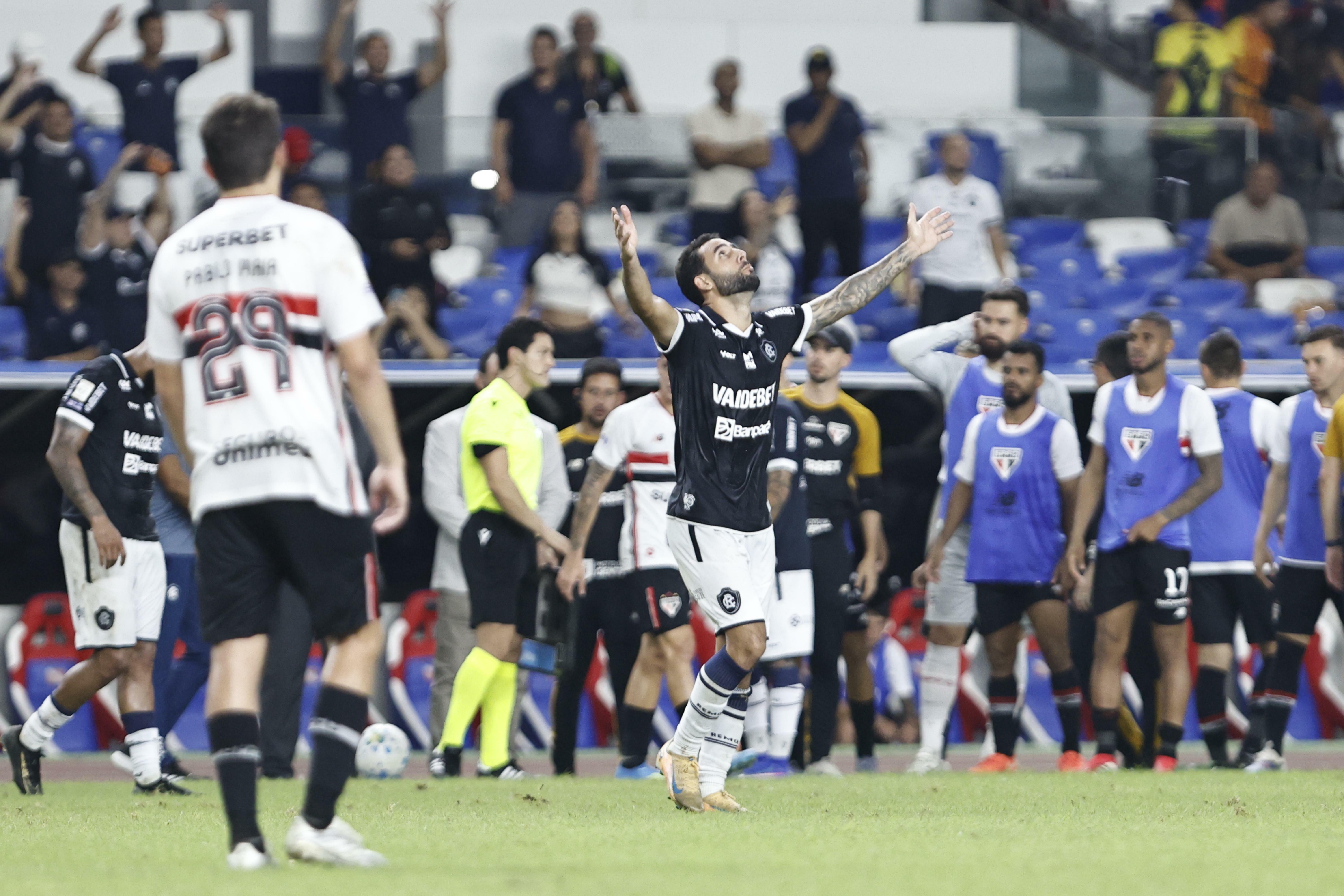 Autor do gol da vitória do Remo, Marcelinho entra no 