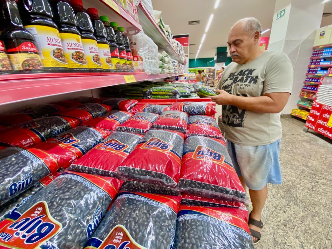 Feijão sobe mais de 50% em Belém e pesa no bolso de consumidores:‘Diferença de preço tá muito séria’