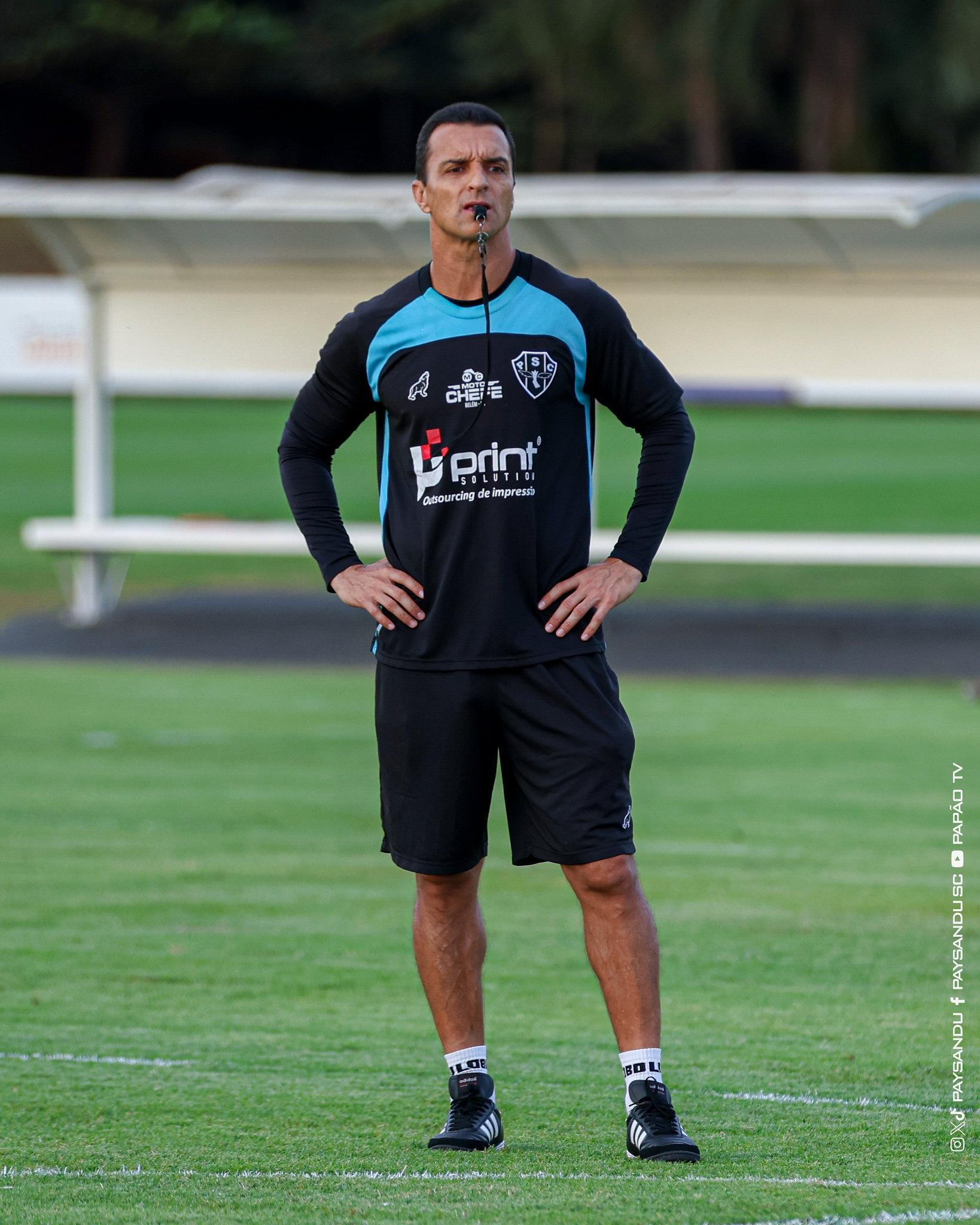 Júnior Rocha reconhece atuação abaixo do Paysandu, mas acredita em virada na Copa Verde