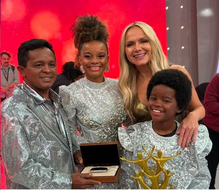 Família Moreira vive repercussão do programa de Eliana, na Globo, e ...