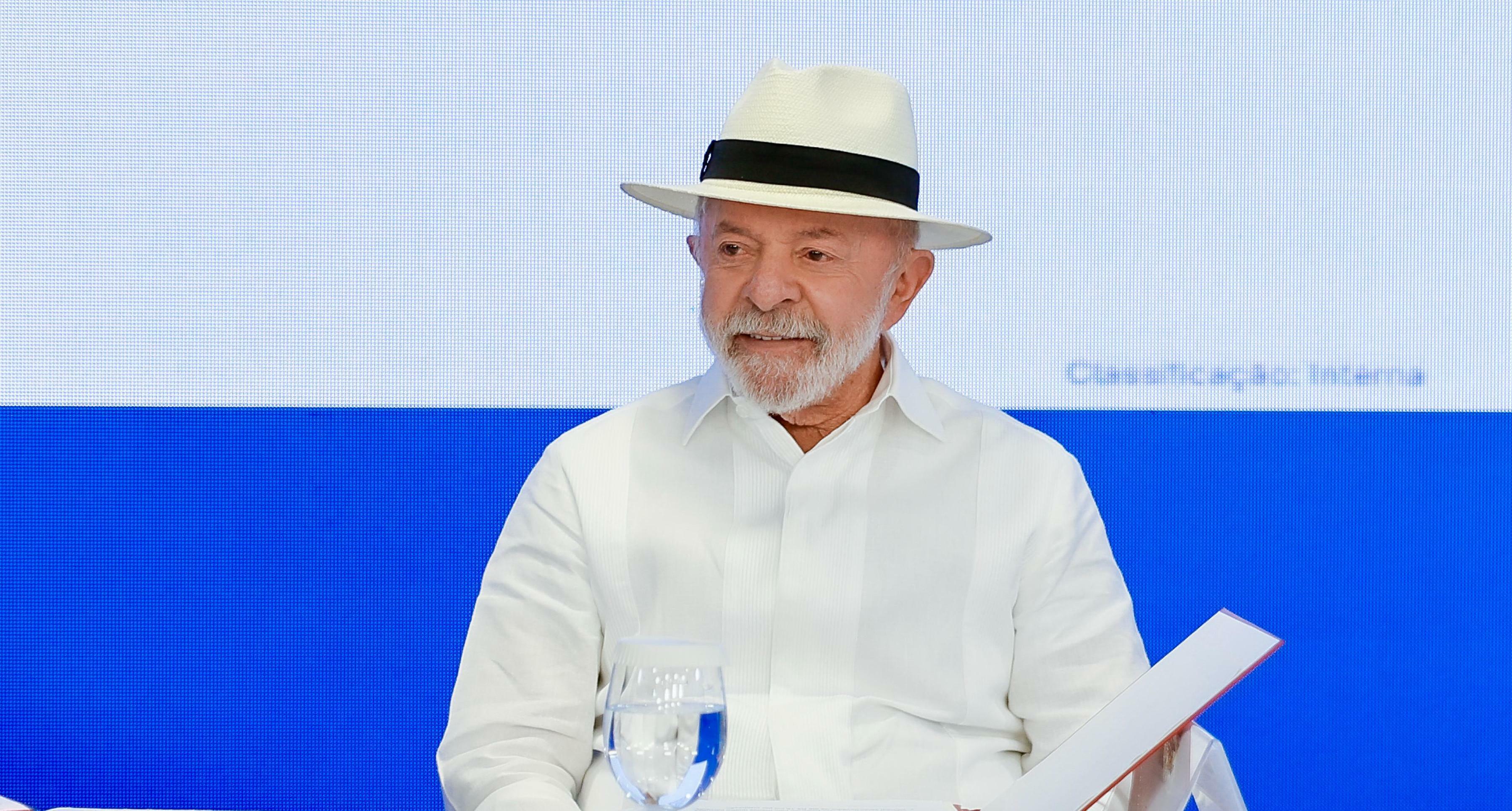 Lula defende importância da região Nordeste e questiona: por que tudo para o Sudeste? - QTU Questões do Universo