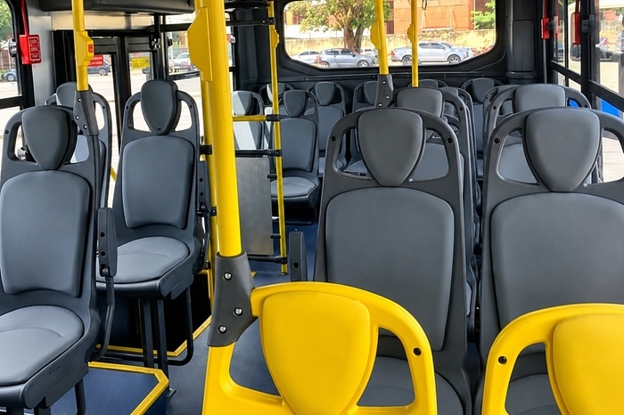 Espaço compartilhado nos ônibus exige colaboração dos passageiros para garantir viagens mais seguras