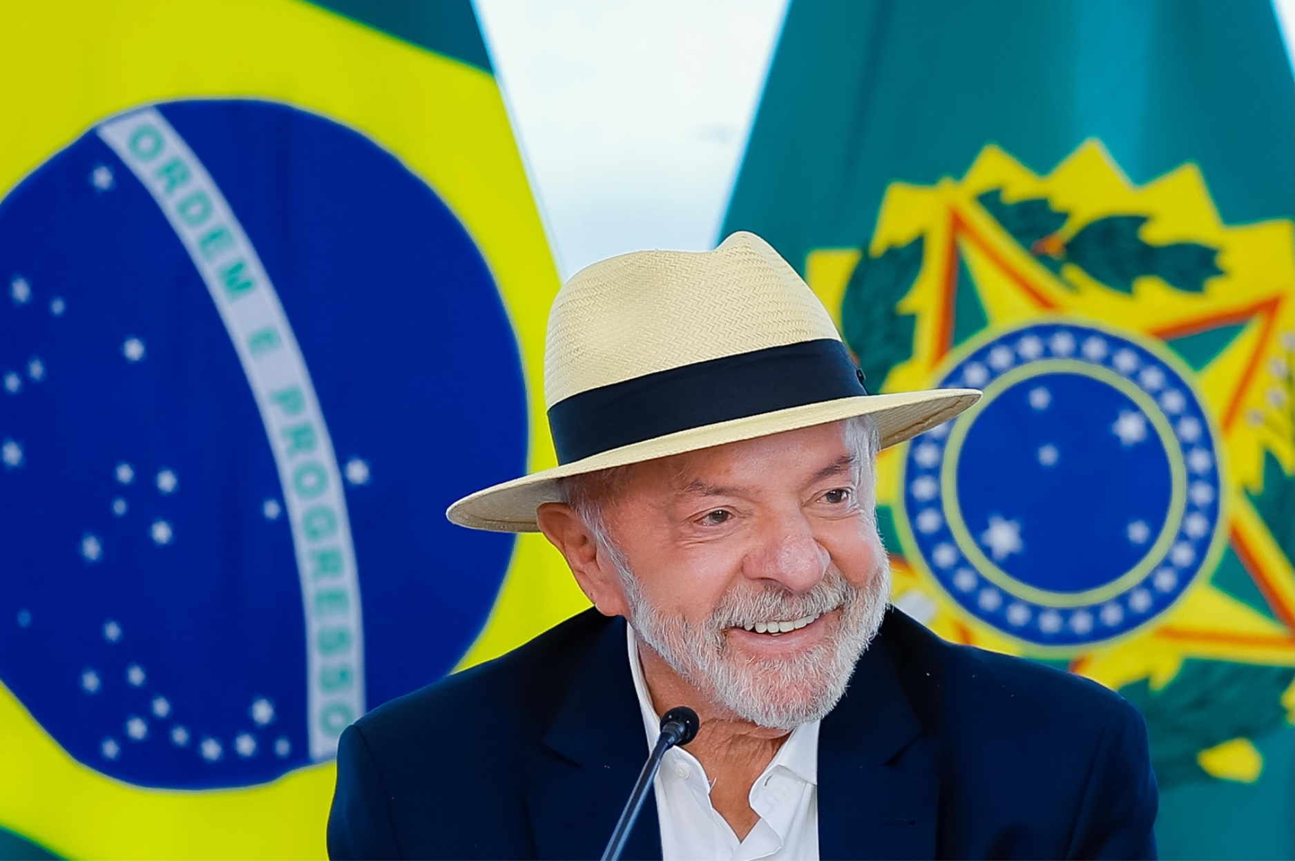 Lula promete enfrentar Congresso sobre emendas em novo mandato e critica fundo partidário - QTU Questões do Universo