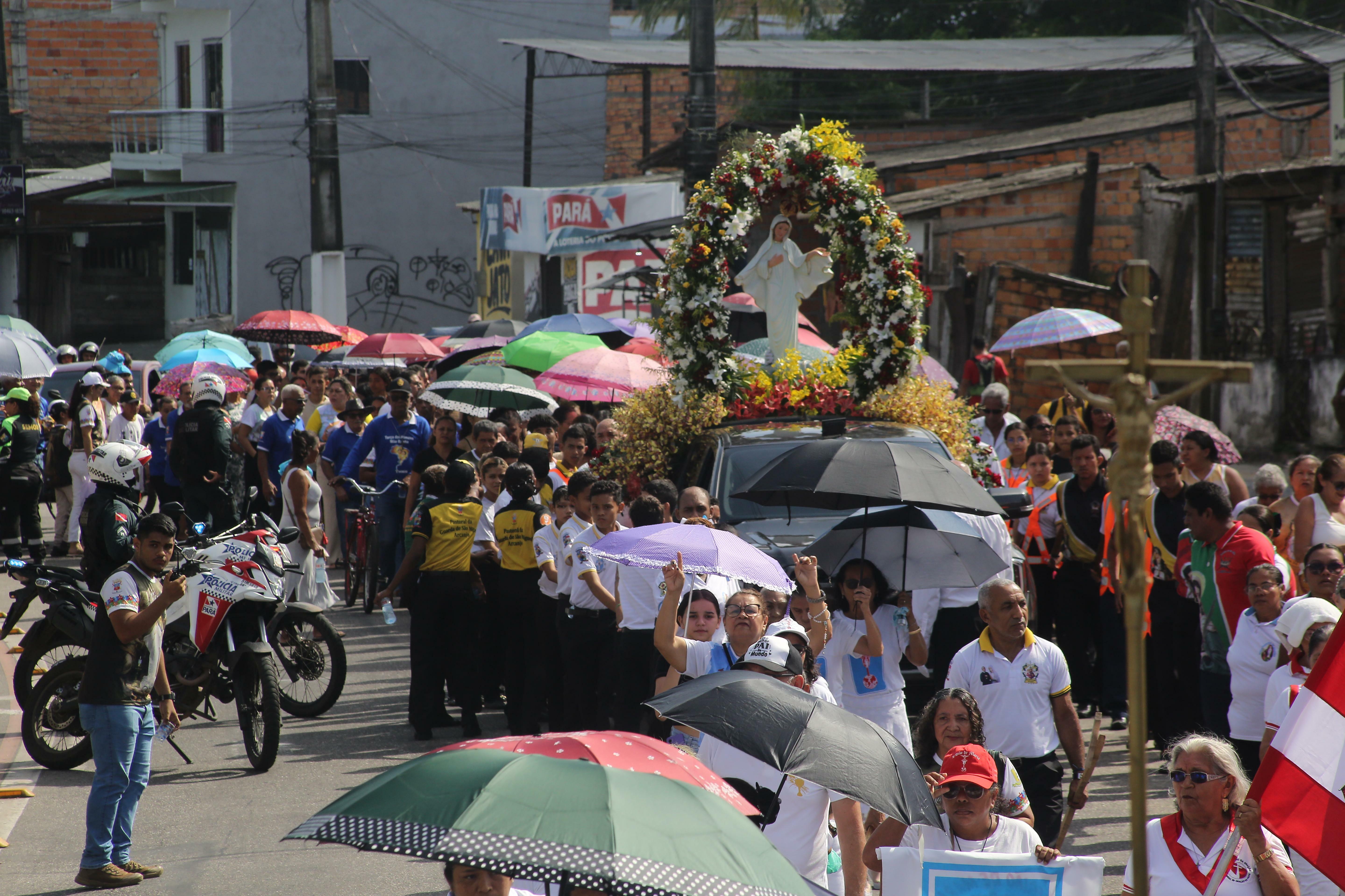 Círio de Nossa Senhora Rainha da Paz, no Bengui, ocorre nos dias 22 e 23 de agosto; saiba mais - QTU Questões do Universo