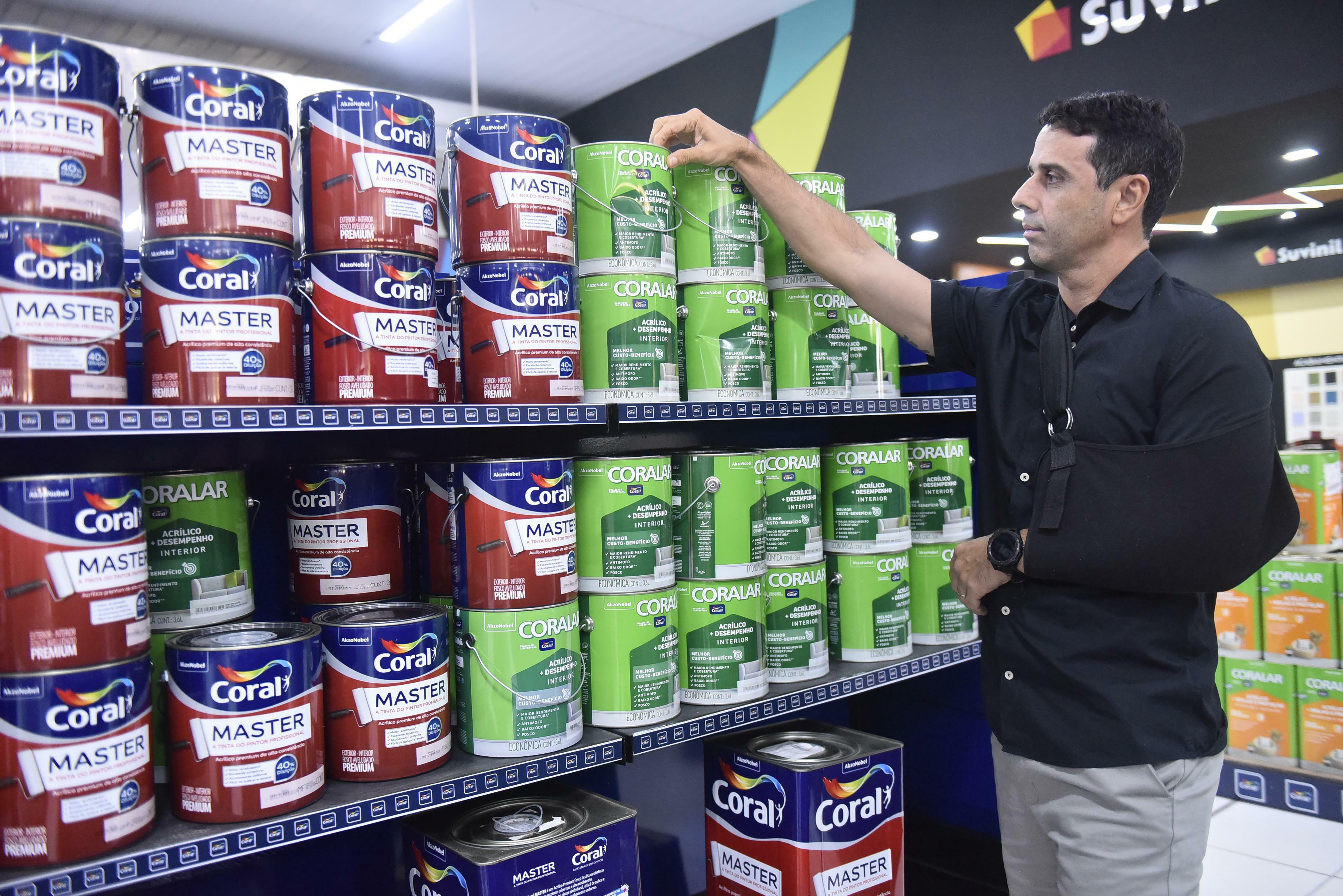 Consumidores diminuem tamanho de obras residenciais para celebrar a quadra nazarena - QTU Questões do Universo
