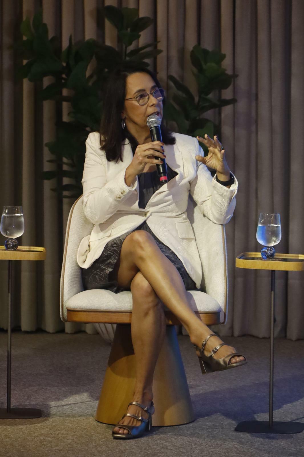 Libtalks: importância da Amazônia contrasta com falta de investimentos, diz coordenadora do Ceamazon - QTU Questões do Universo