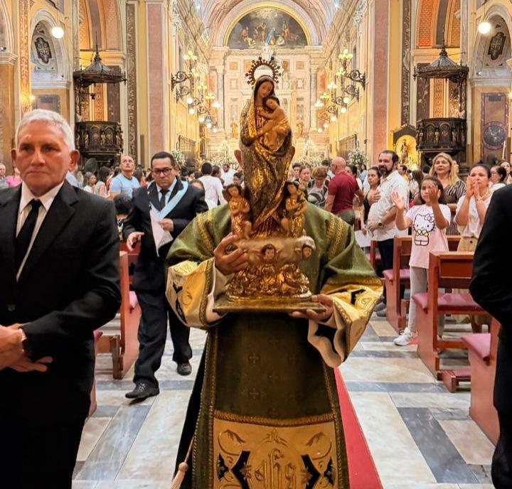Devotos na Cidade Velha iniciam a Festividade de Nossa Senhora de  Belém - QTU Questões do Universo
