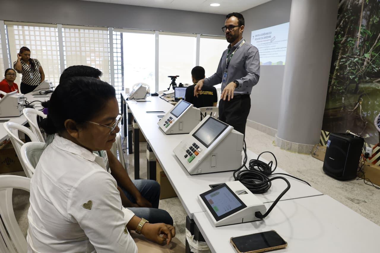 TRE do Pará capacita 5,3 mil voluntários para atuar nas eleições em Belém - QTU Questões do Universo