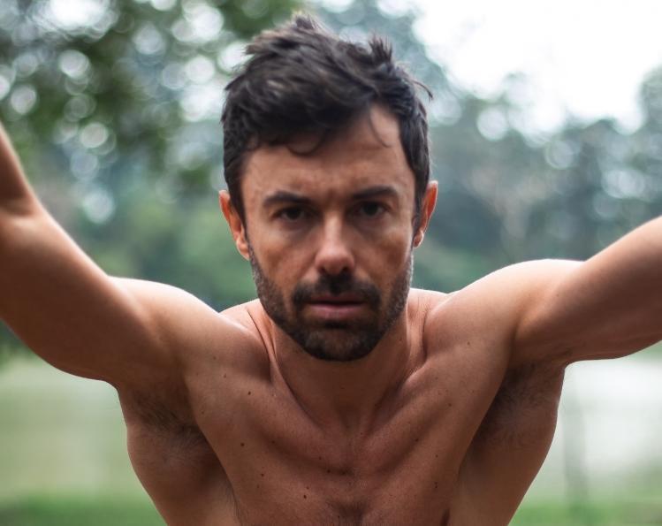 Kayky Brito mostra antes e depois de acidente quase fatal e faz revelação após atropelamento - QTU Questões do Universo