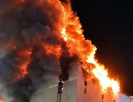 Tragédia em Capanema: família morre presa em prédio de loja durante incêndio