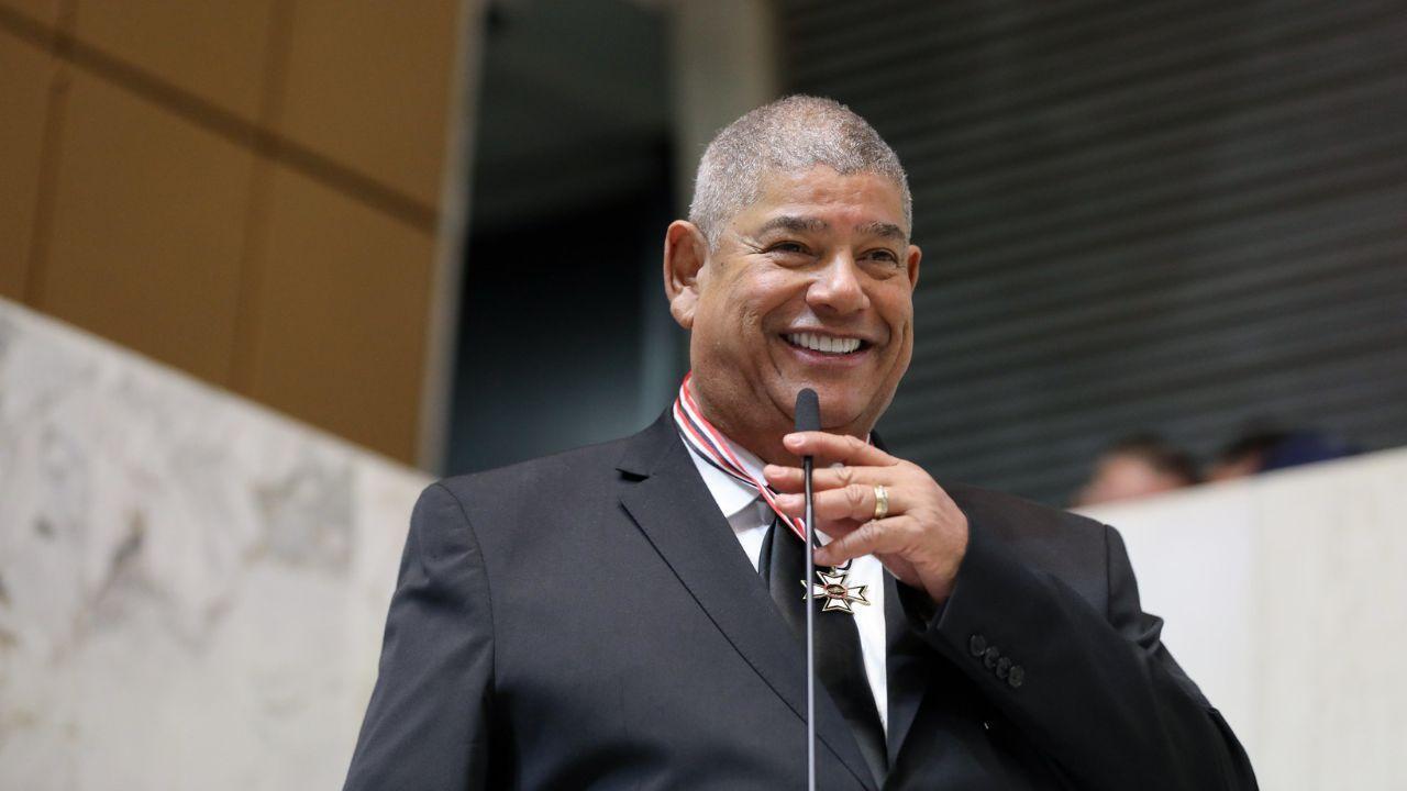 Justiça prorroga por 30 dias prisão de Milton Leite por relação do PCC