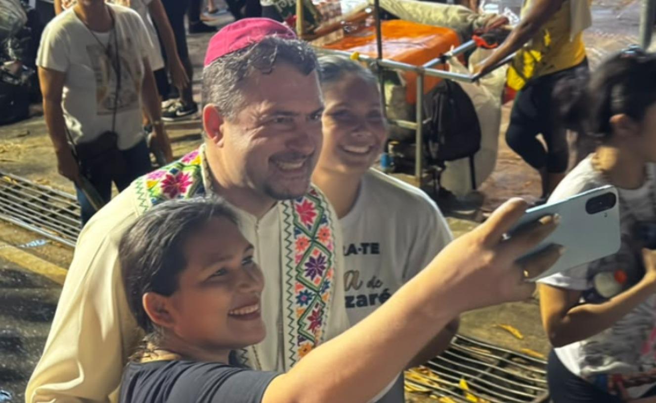 Dom Paulo Andreolli pede que devotos transformem a fé do Círio em estilo de vida