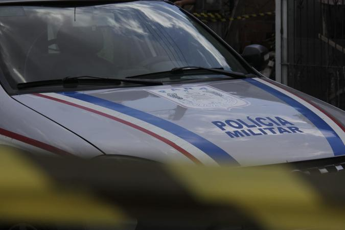 Homem invade apartamento e esfaqueia a ex-namorada em Belém
