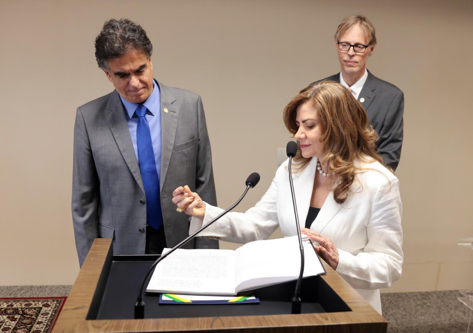 Juíza Amanaci Giannaccini toma posse no Conselho Superior da Justiça do Trabalho