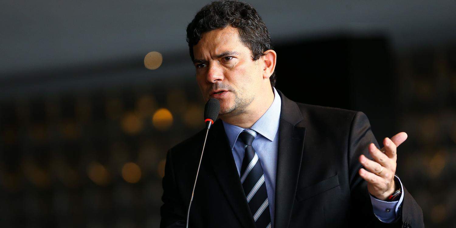 Moro diz ser alvo de 'campanha de fake news nas redes e no WhatsApp'