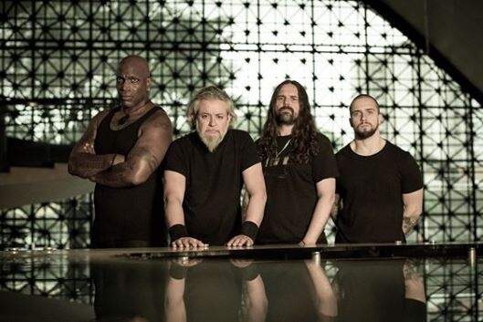 Músicos do Sepultura fazem transmissão online todas as quarta-feiras Músicos do Sepultura fazem transmissão online todas as quarta-feiras