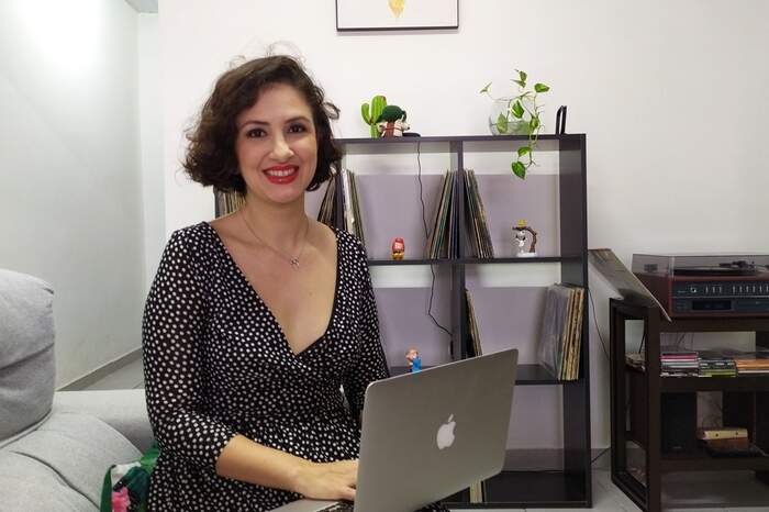 A escritora e jornalista Bianca Leão