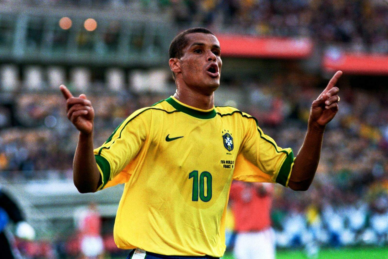 Campeão do mundo com a Seleção, Rivaldo afirma ter sido alvo de golpe milionário | Futebol | O Liberal