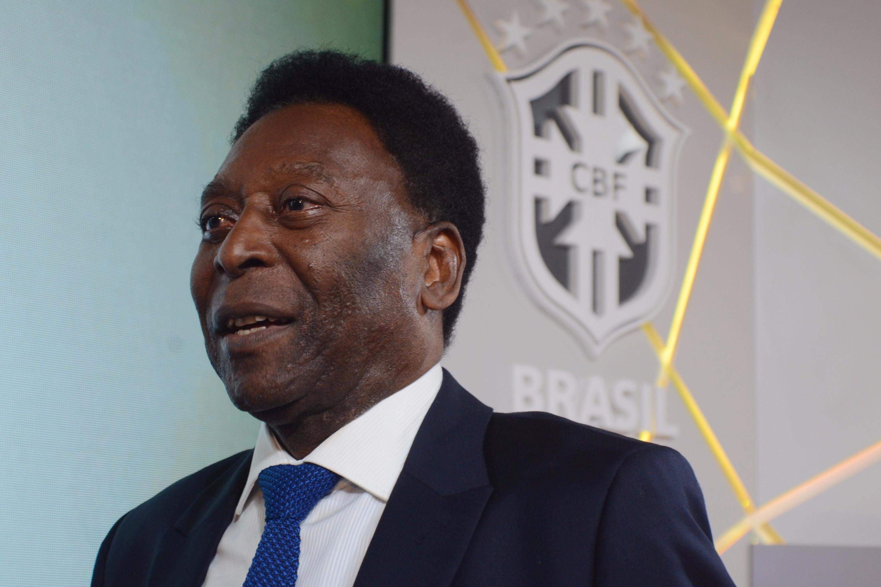 O craque Pelé vendeu uma mansão absurda antes de falecer aonde morou muitos famosos renomados mundiais (Foto Reprodução/Internet)