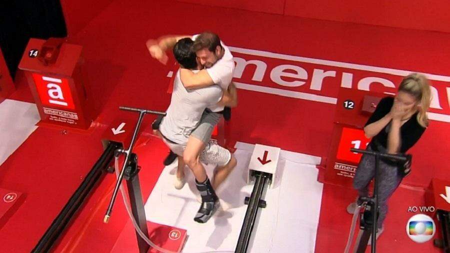 Internautas brincam com 'encoxada' e 'sexo ao vivo' de Rodolffo e Caio ...