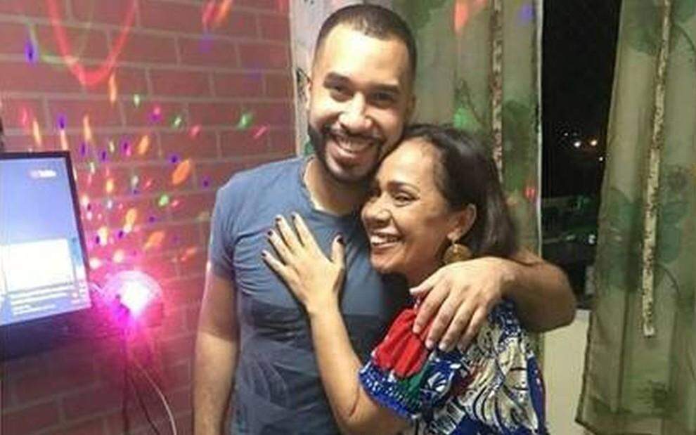 Mae De Gil Revela Estar Sofrendo Ameaca De Morte E Quer Fazer Mutirao Pela Saida Do Filho