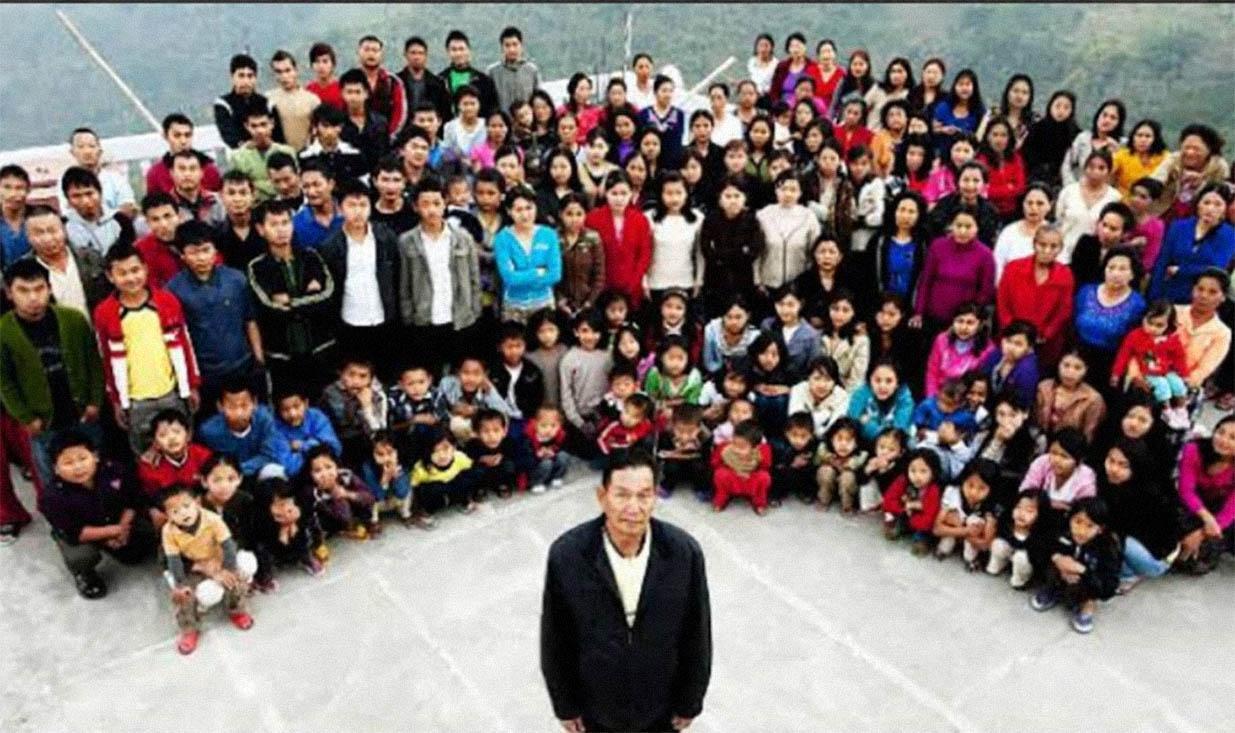 Homem casado com 38 mulheres morre aos 76 anos. Ele tinha 38 mulheres, 89 filhos, 36 netos e um bisneto. (Reprodução / Twitter)