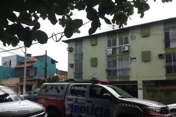 Vítimas foram mortas dentro de apartamento, no bairro do Guamá