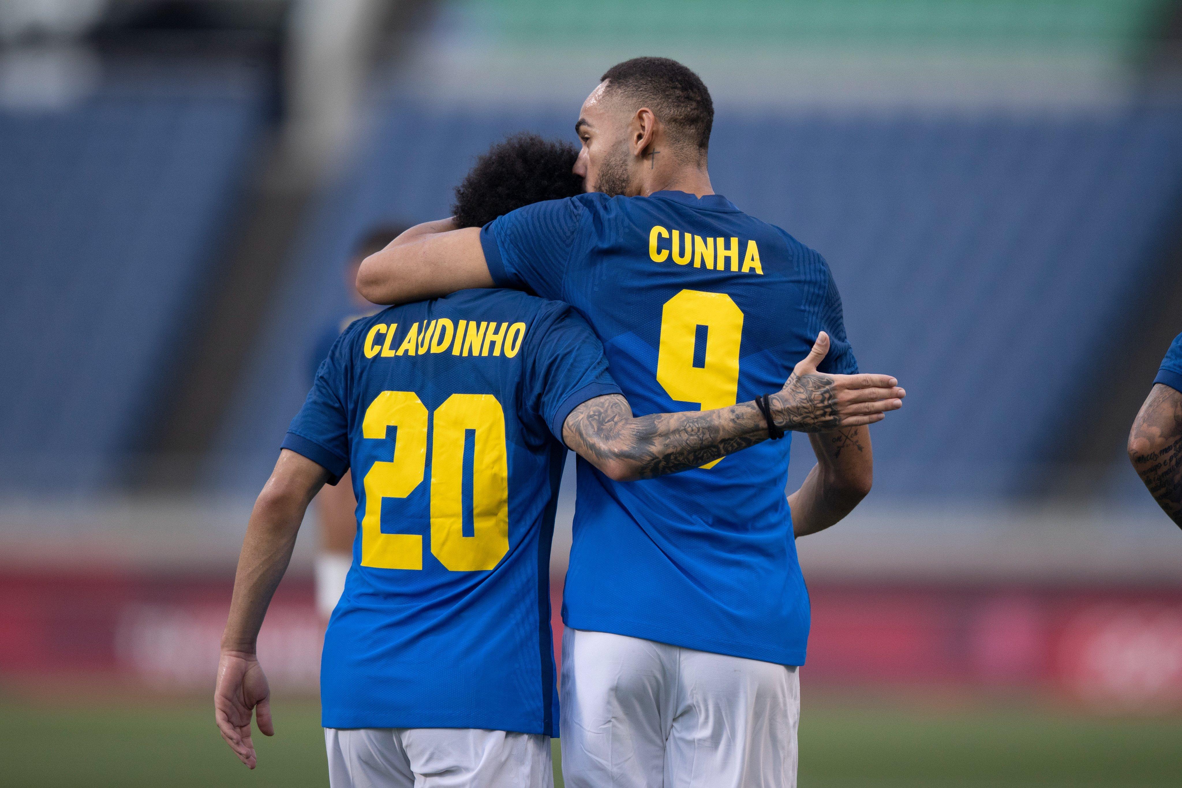 Menos badalado, Matheus Cunha aposta na versatilidade para ser titular da seleção na Copa