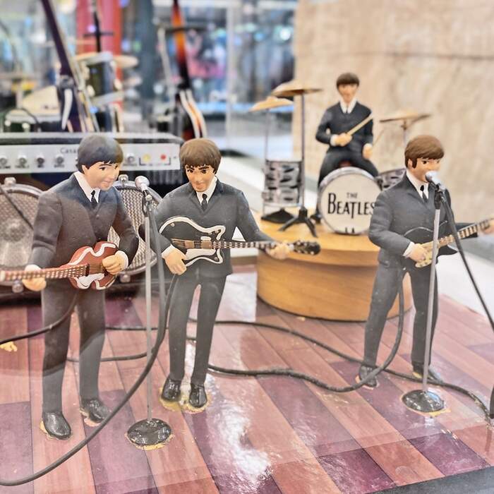 Os Beatles também dão as caras em mostra