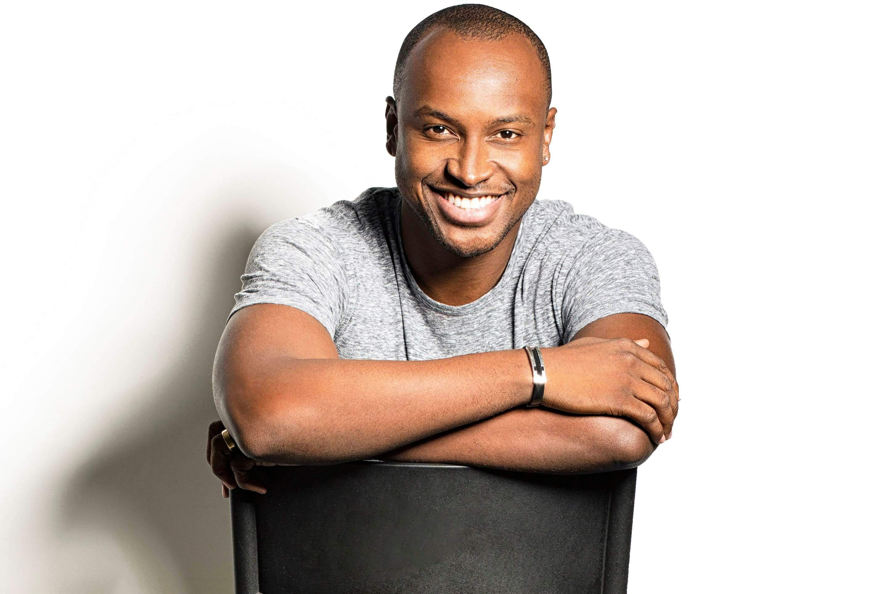 Dono de fortuna bilionária, Thiaguinho fundou um império e surpreendeu