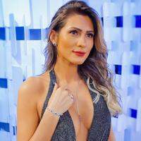 Lívia Andrade volta a usar as redes sociais para falar da ex do atual namorado