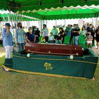 A cerimônia de sepultamento foi mais íntima, apesar de um dia de homenagens que mobilizaram muitas pessoas em Santarém
