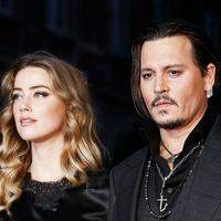 Johnny Depp está namorando advogada casada que o defendeu em processo, diz  site - SBT