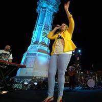 Marília Mendonça montou palco para os fãs na praça do Relógio, em Belém.