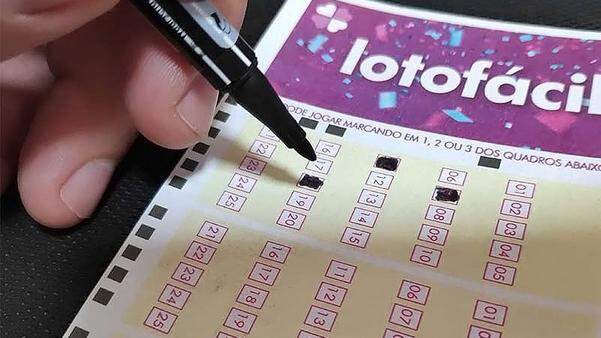 Lotofácil: quantos números tem que acertar para ganhar na loteria?, Lotofácil