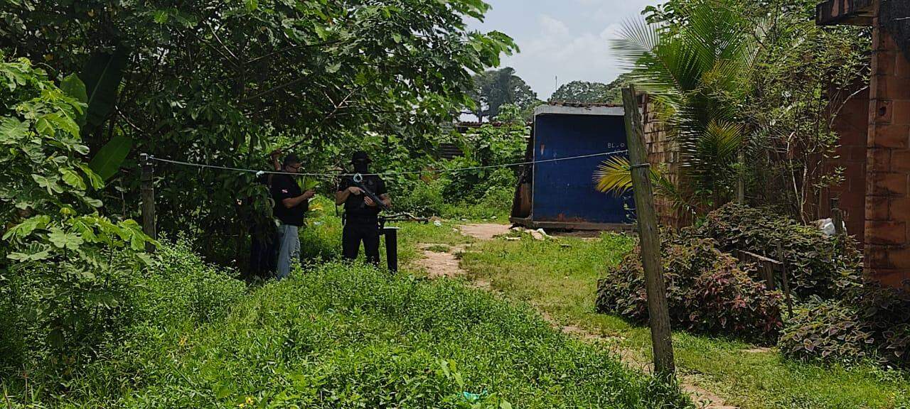 Corpo é encontrado sem cabeça e enrolado em saco plástico na Terra Firme