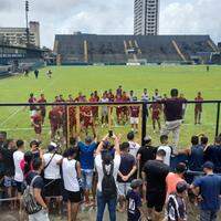 Imagens do treino aberto no Baenão; torcedores demonstraram apoio ao time para a final