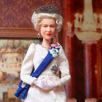 Foto sem data da boneca Barbie Rainha Elizabeth II para marcar o Jubileu de Platina da monarca britânica