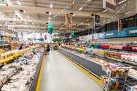O setor de carnes do Supermercado Preço Baixo conta com uma variedade de cortes