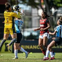 Atlético-MG e Flamengo jogam nesta segunda-feira partida válida pelo Campeonato Brasileiro Feminino