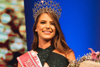Julya Bitnner, representante de Paragominas, foi eleita a Miss Teen Pará 2022. O concurso foi realizado pela New Trand, no Teatro Gasômetro, em Belém