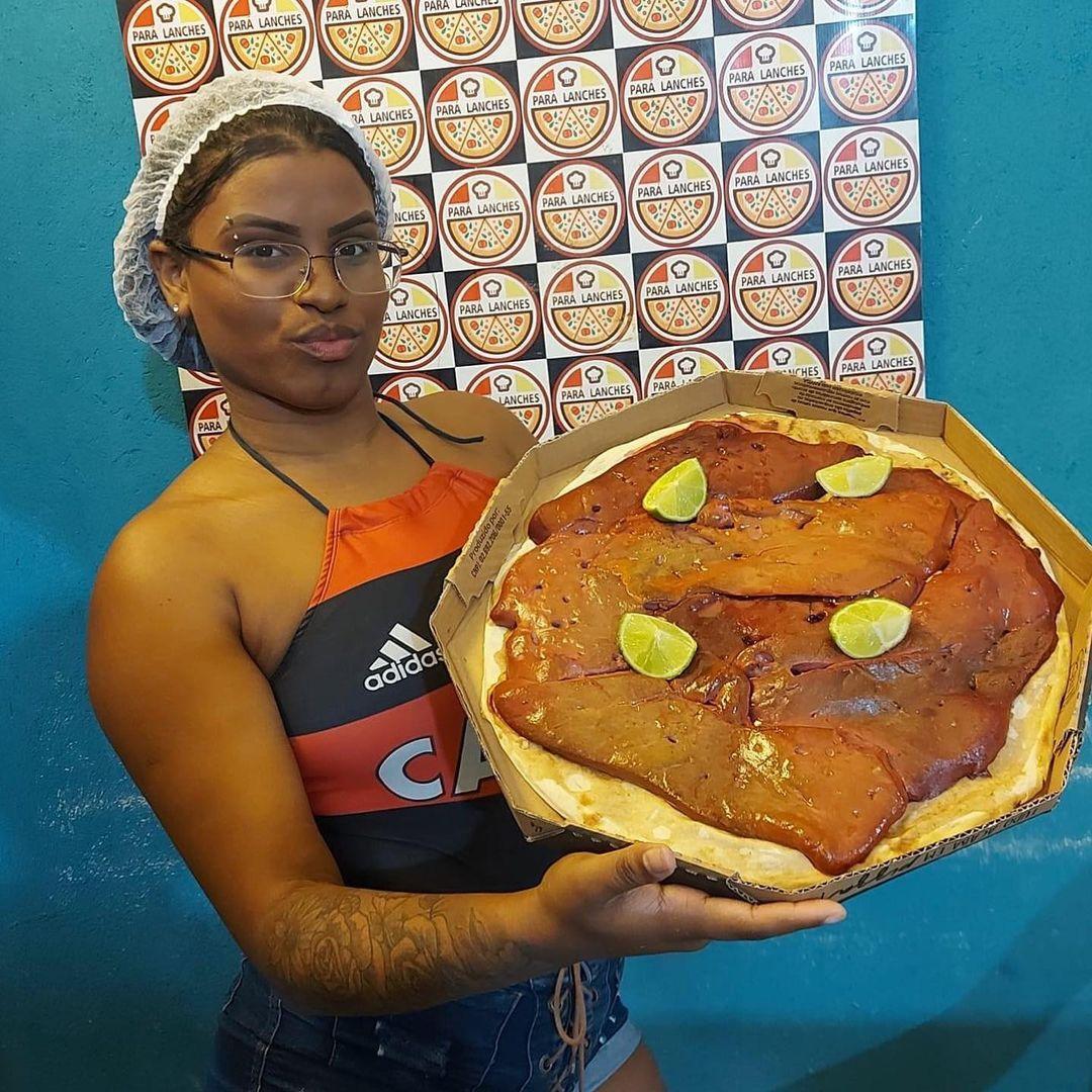 'Pará Lanches' faz sucesso com pizzas exóticas
